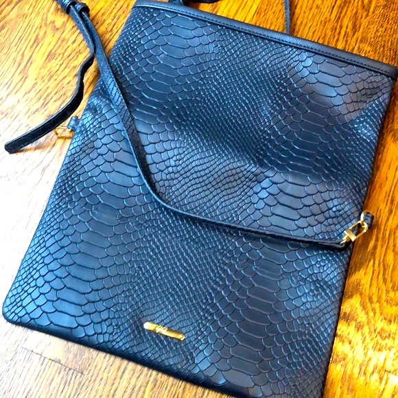 Gigi New York Rachel Fold Over Clutch Navy Blue - Picture 7 of 7